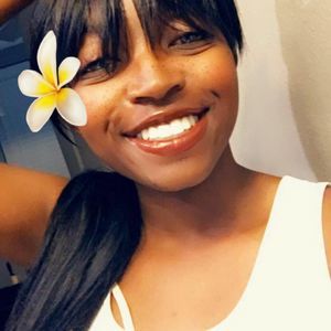 Meet your Posher, Natysha